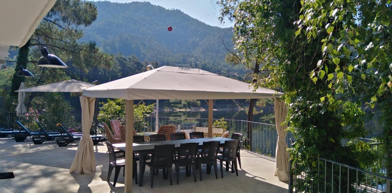 Casa Do Avo Xico - Geres Lake House - 10Pax מראה חיצוני תמונה